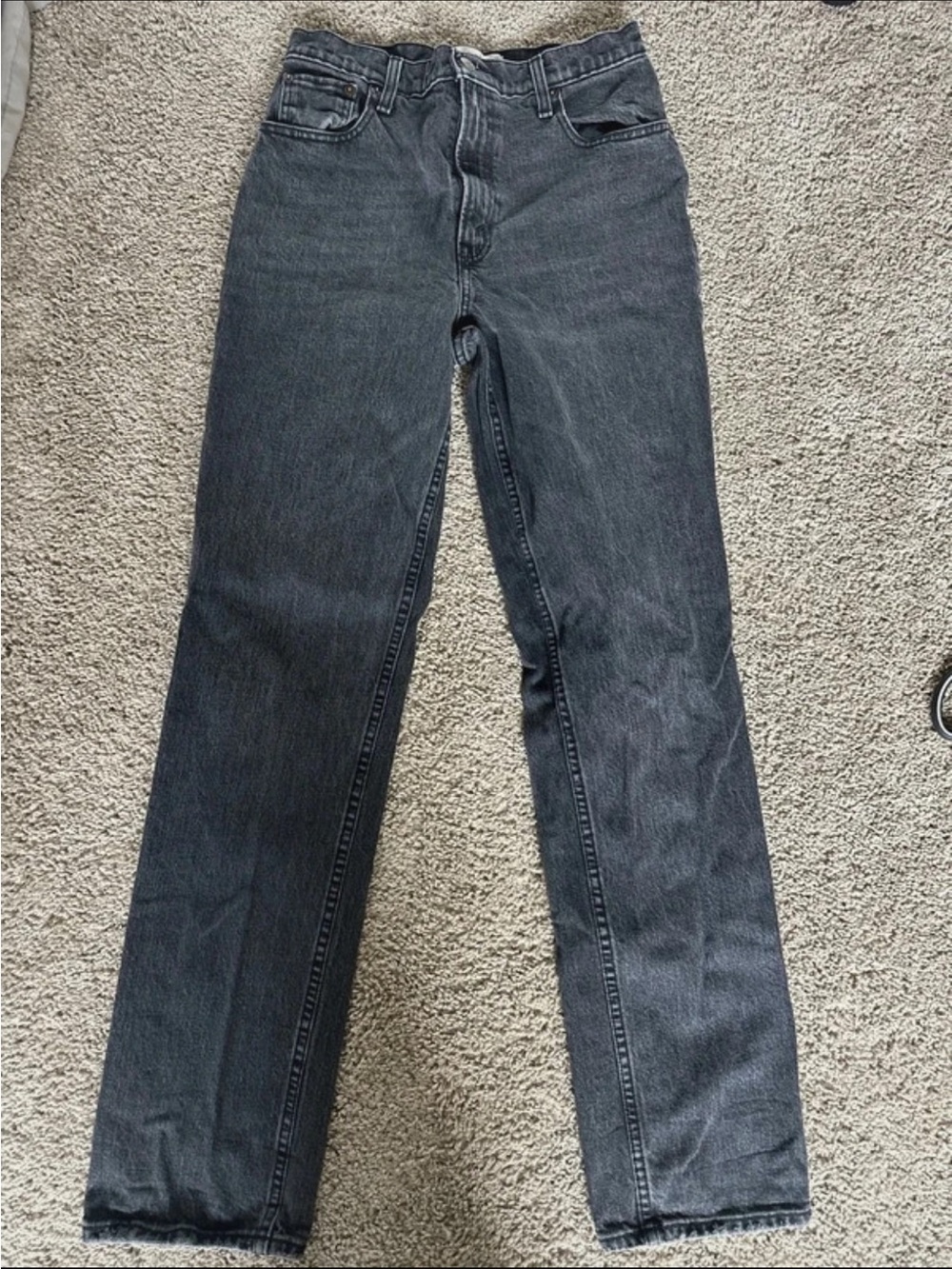 Abercrombie & Fitch 90’s Ultra High Rise Straight Jeans Black Washed